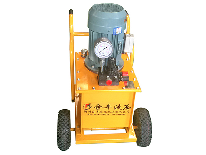 120����Һѹ��